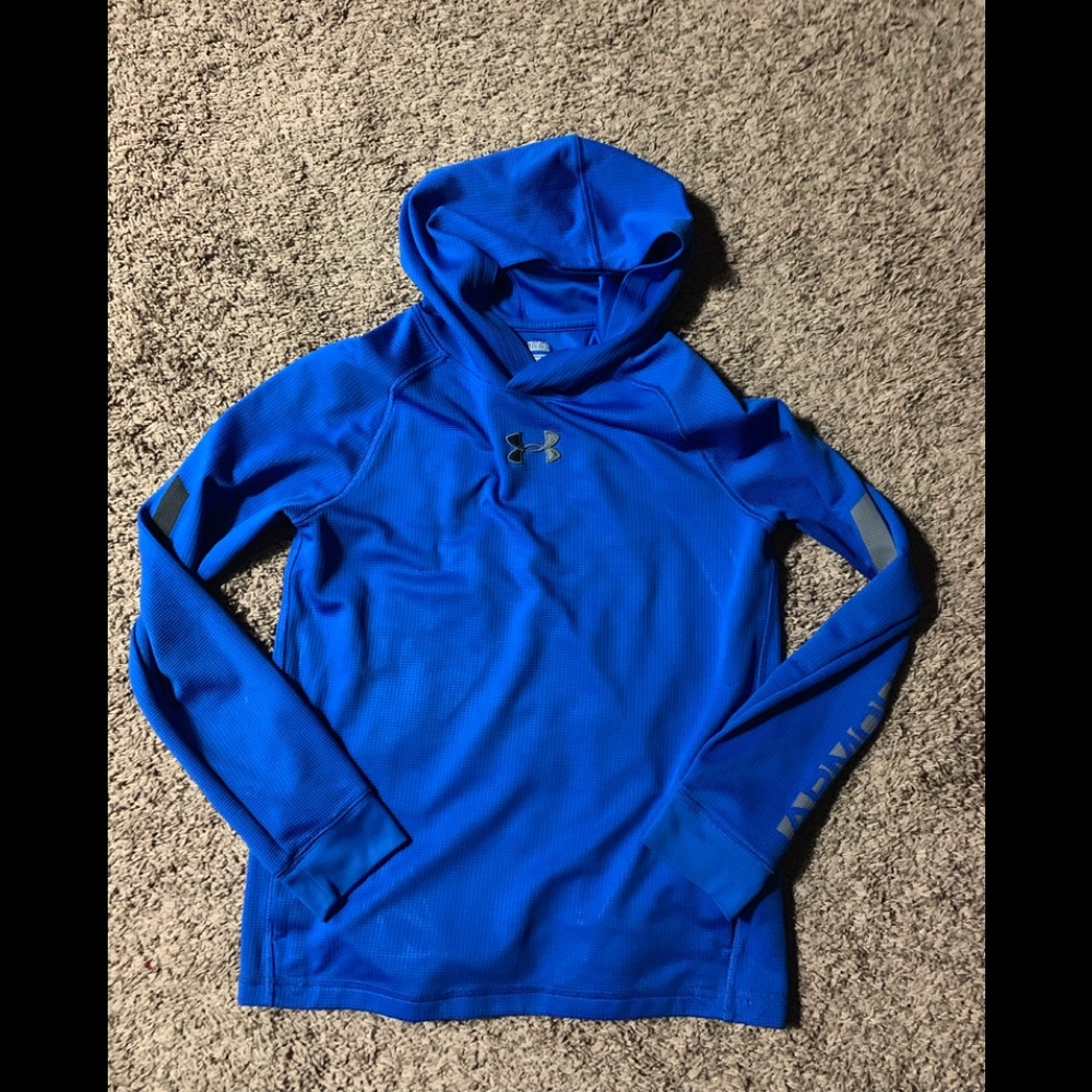 Boys blue Under Armor hooded long sleeve